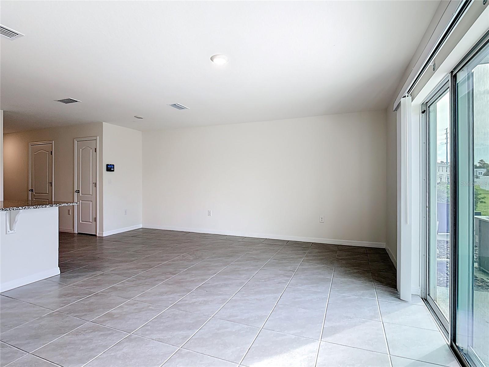 HARMONY WEST TWNHMS - Residential Lease