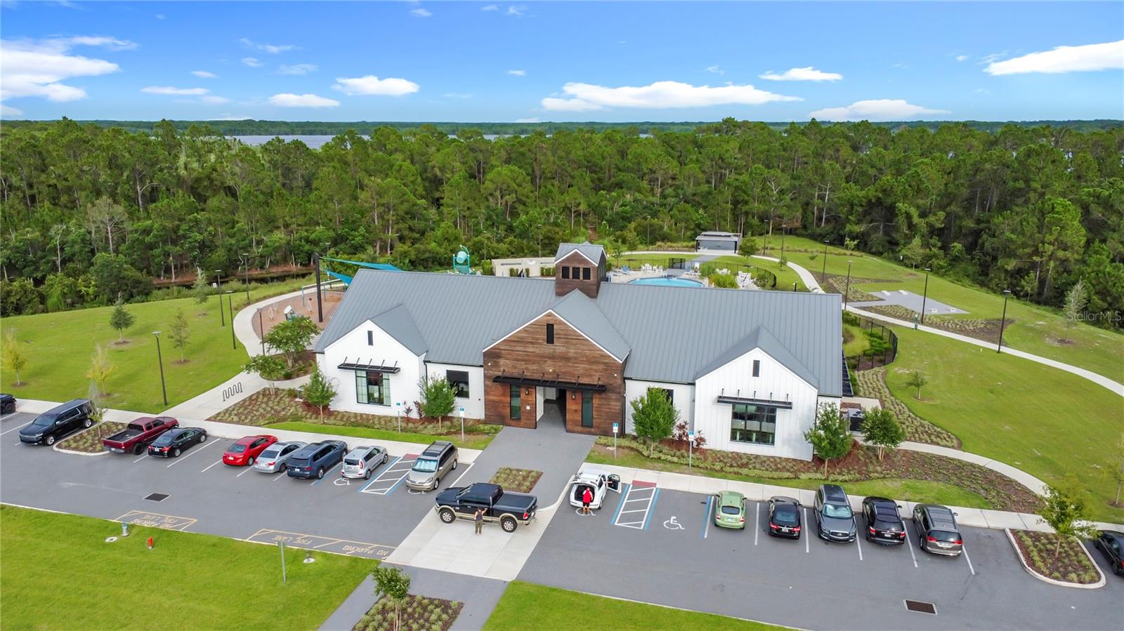 HARMONY WEST TWNHMS - Residential Lease