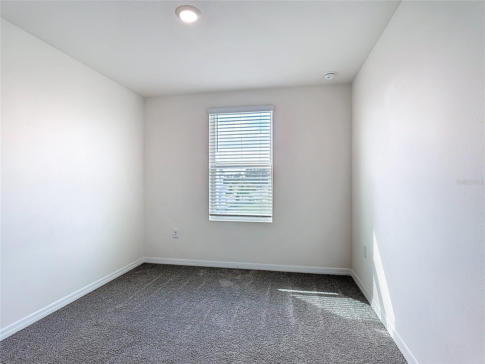 HARMONY WEST TWNHMS - Residential Lease