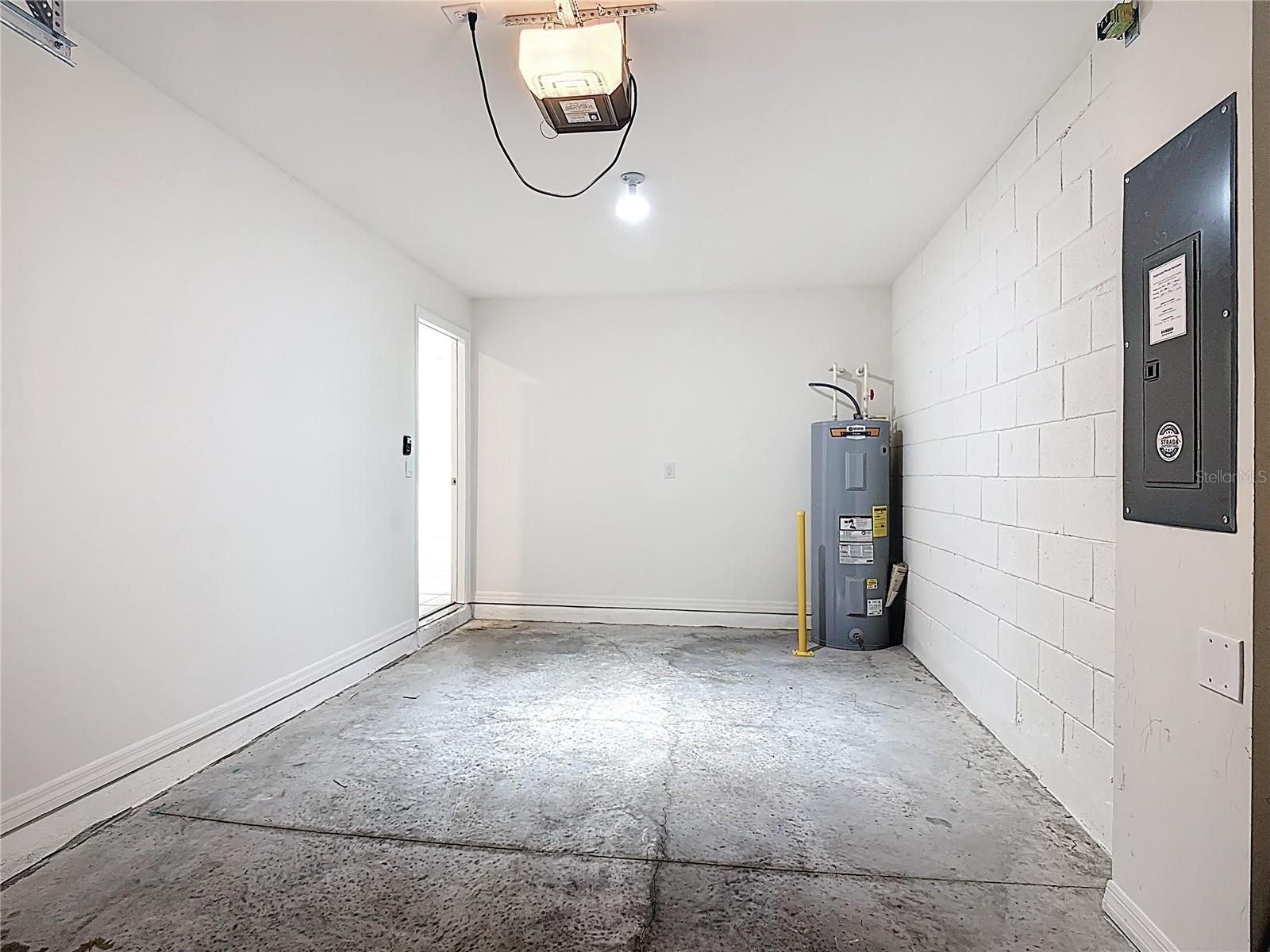 HARMONY WEST TWNHMS - Residential Lease