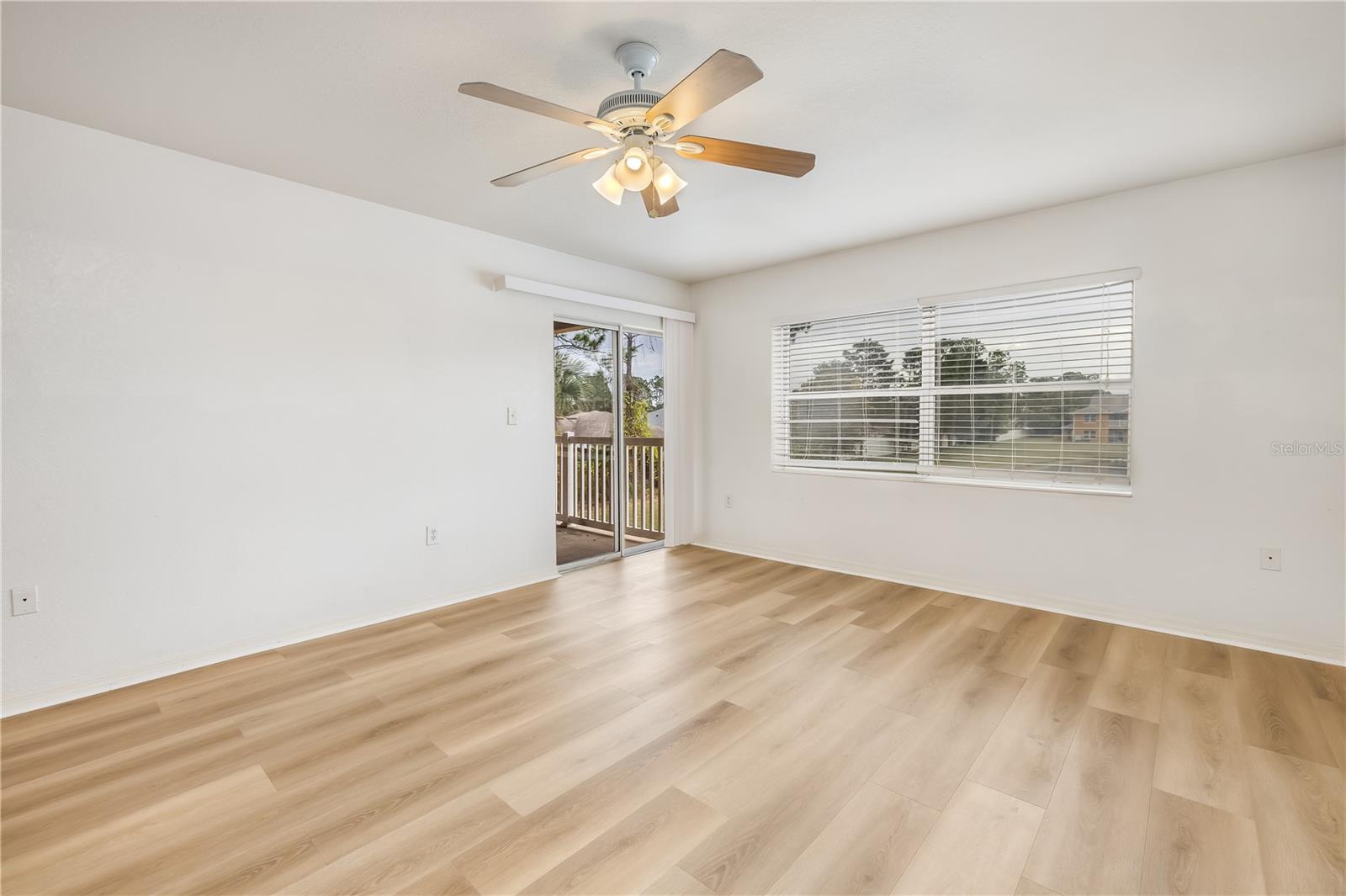 PALM POINTE I CONDO PH I - Residential