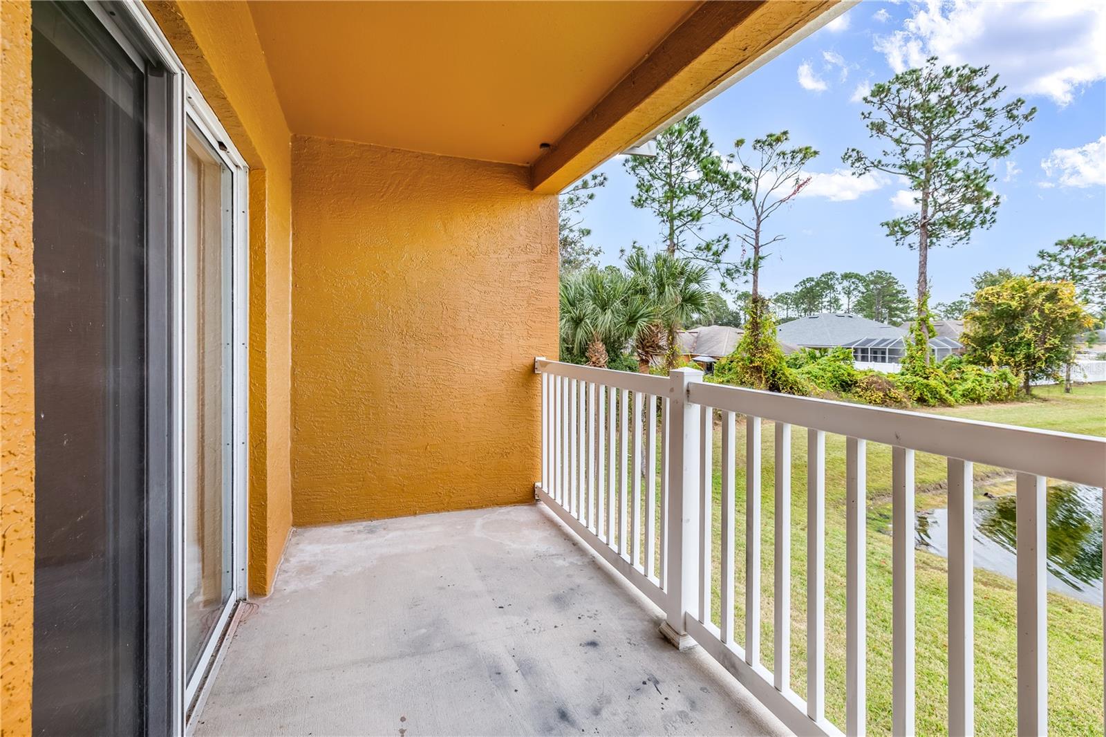 PALM POINTE I CONDO PH I - Residential