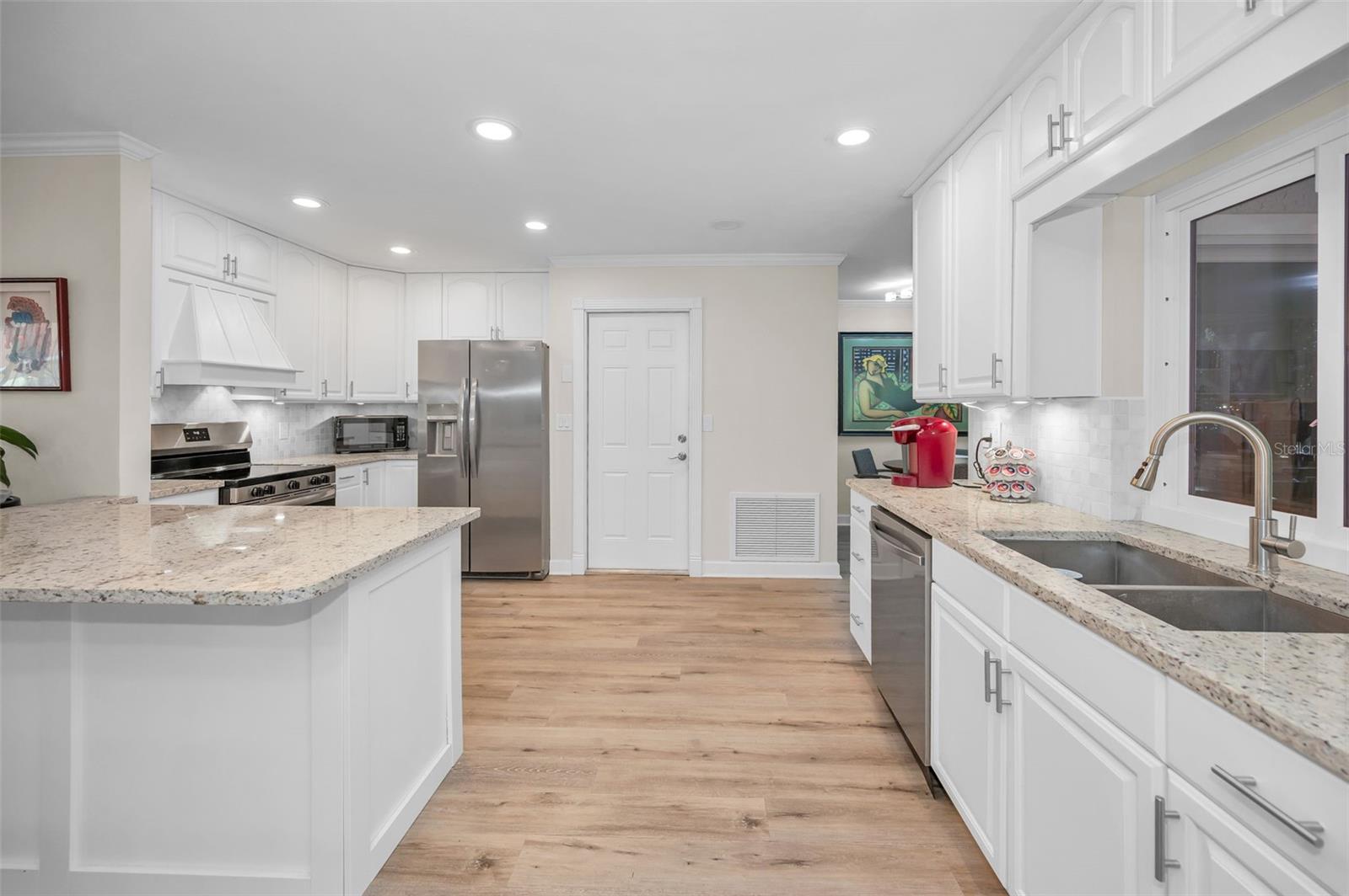 ANCHORAGE OF TARPON LAKE UNIT THREE THE - Residential