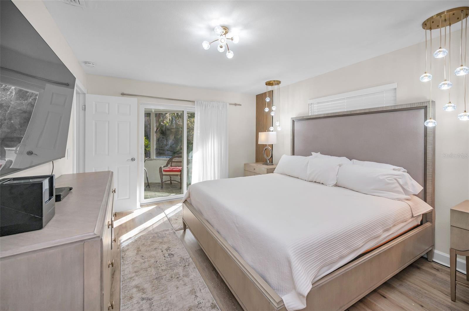 ANCHORAGE OF TARPON LAKE UNIT THREE THE - Residential