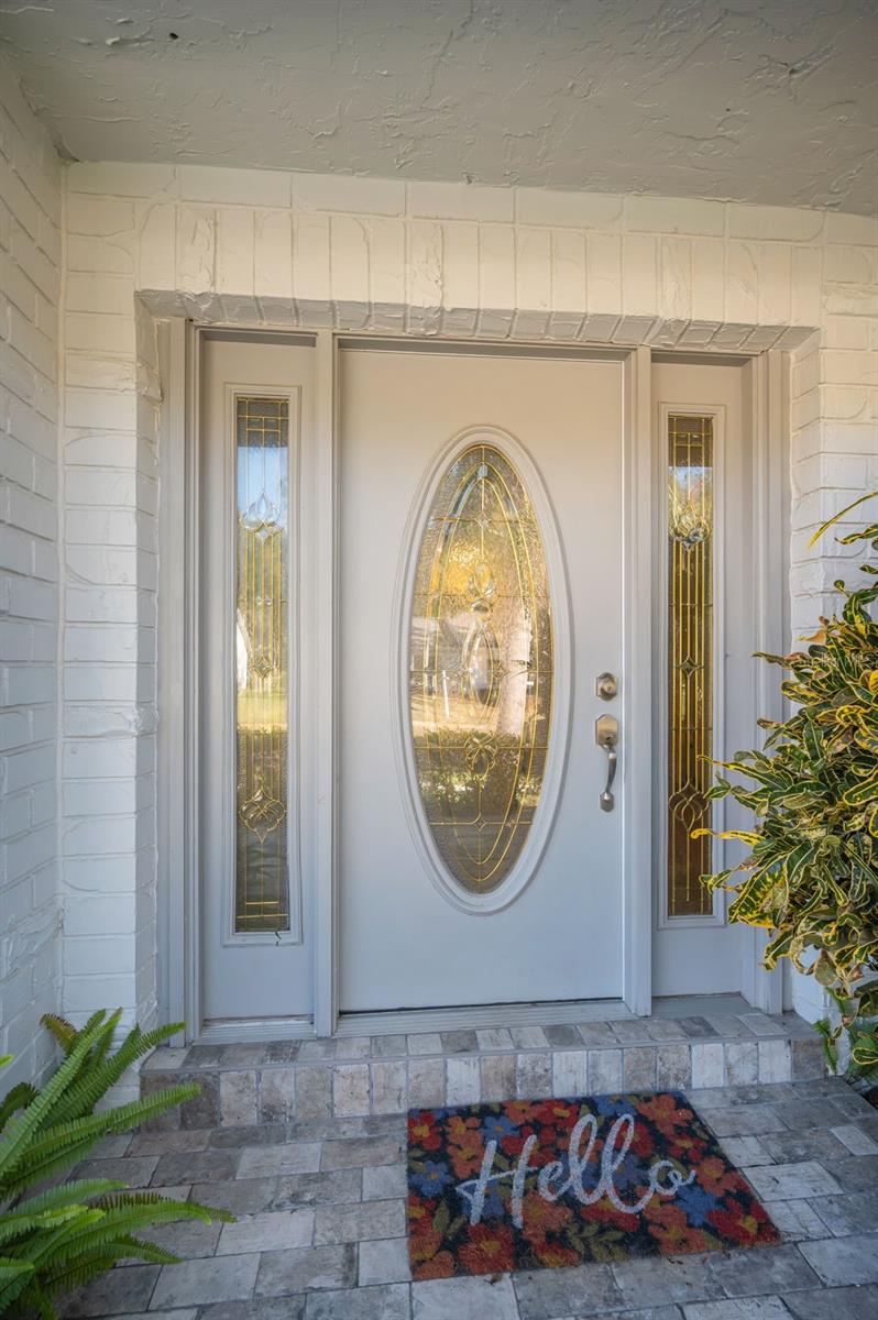 ANCHORAGE OF TARPON LAKE UNIT THREE THE - Residential