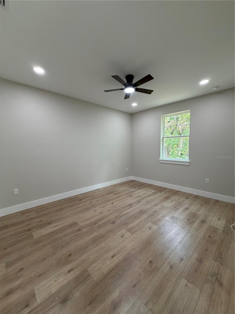 LAKE HARNEY RANCH ESTATES 3RD SEC - Residential