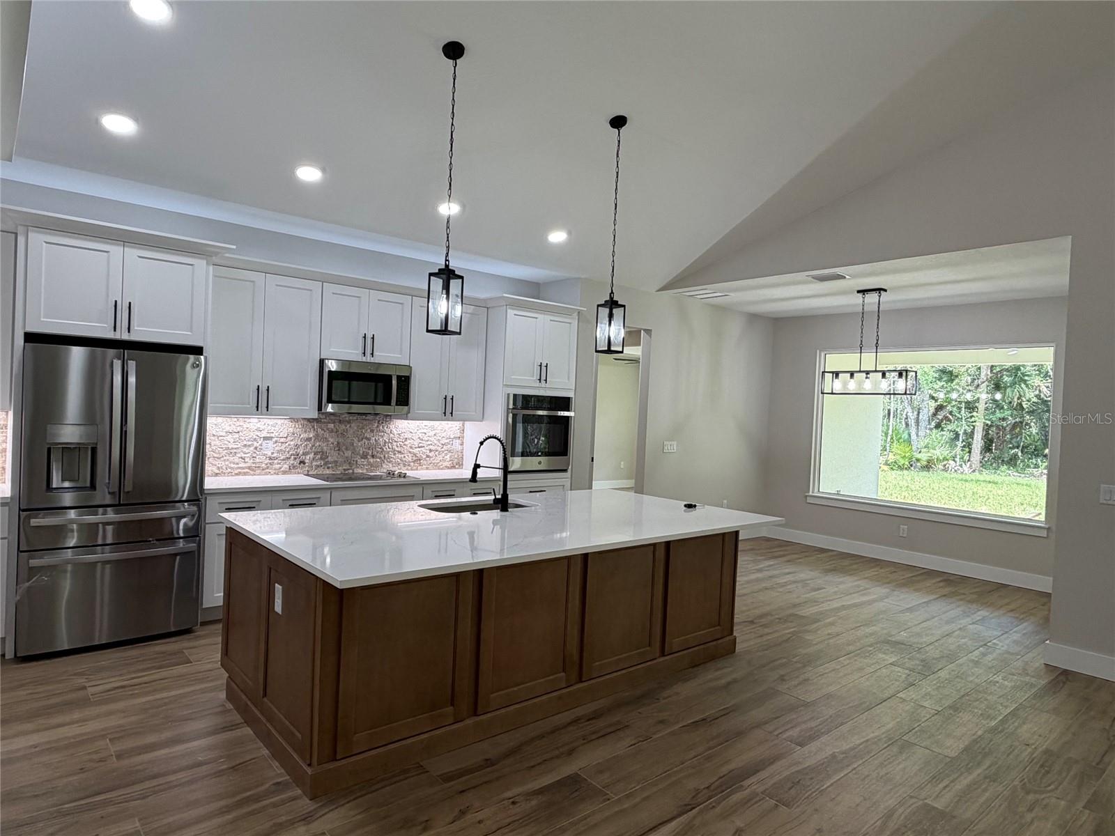 LAKE HARNEY RANCH ESTATES 3RD SEC - Residential