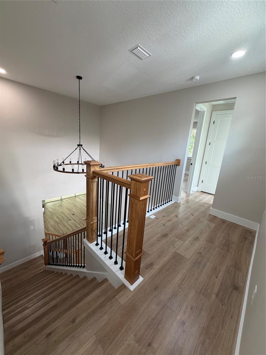 LAKE HARNEY RANCH ESTATES 3RD SEC - Residential