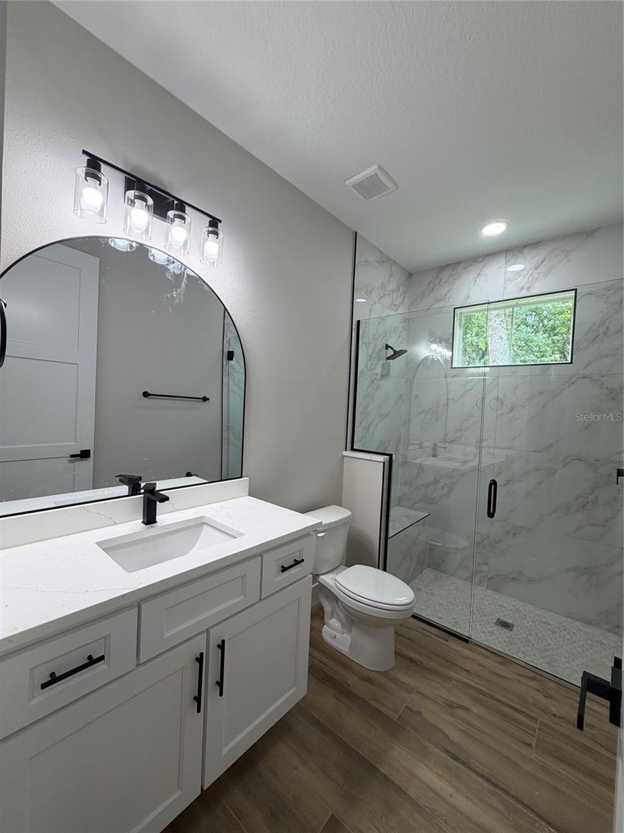 LAKE HARNEY RANCH ESTATES 3RD SEC - Residential