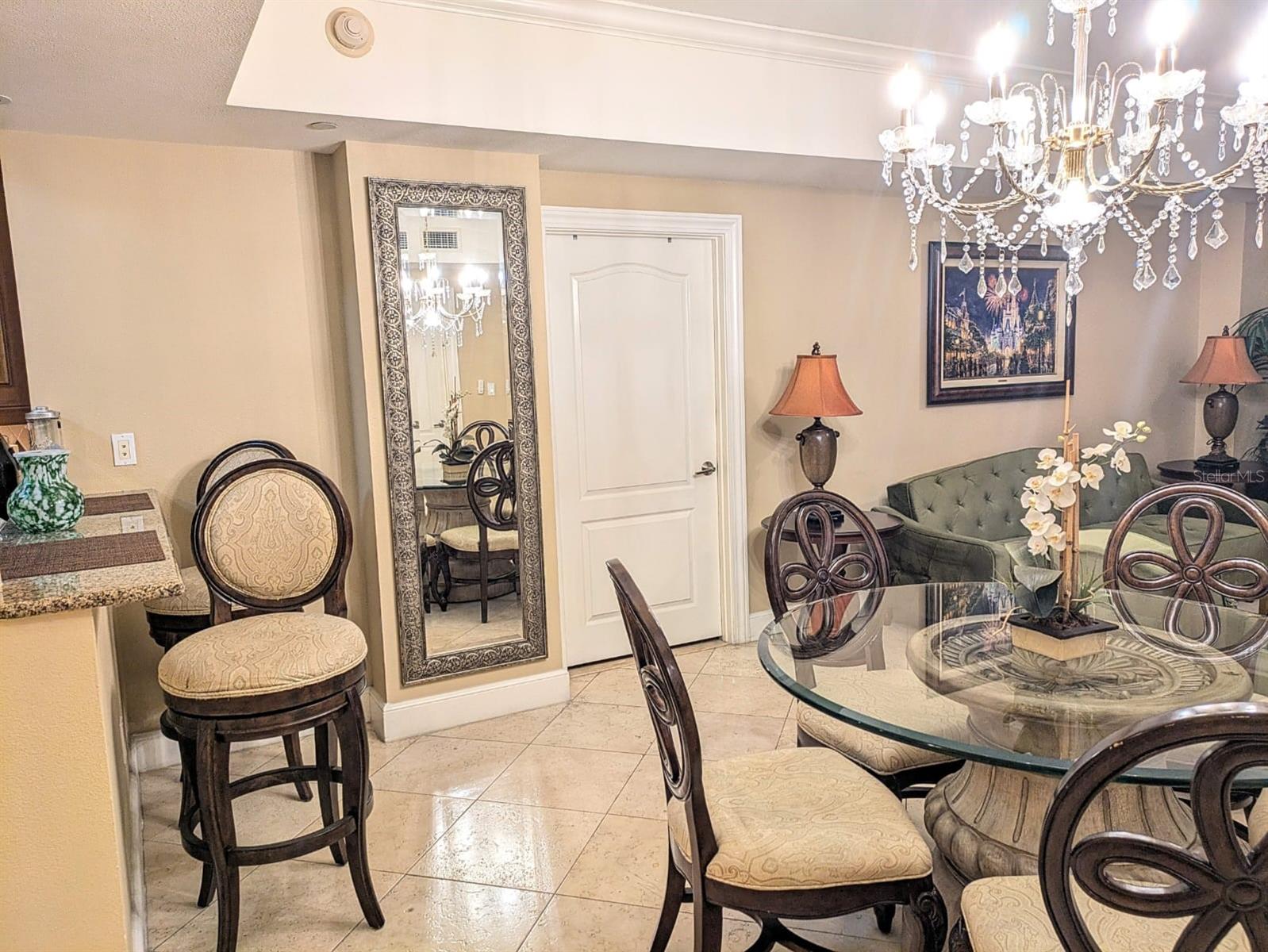 7593 GATHERING DRIVE 707