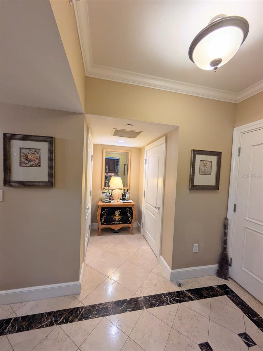 7593 GATHERING DRIVE 707