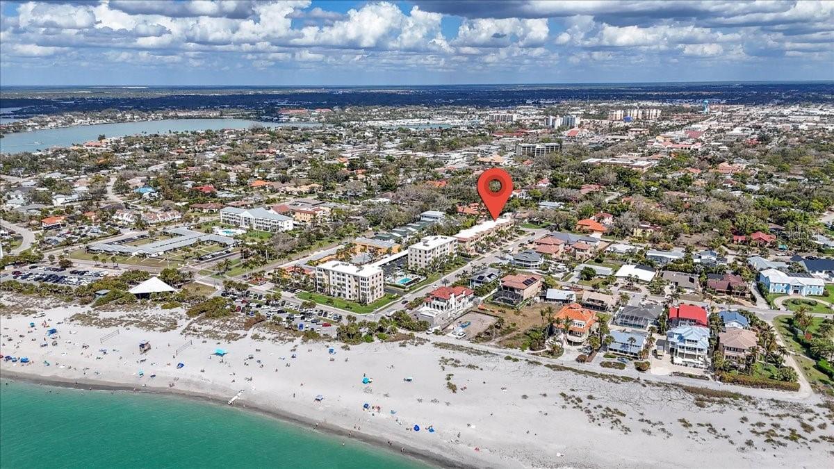 VENETIAN SHORES - Residential