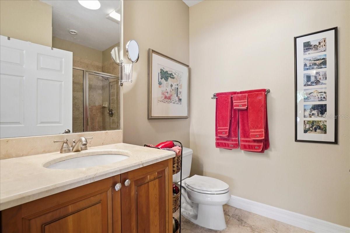 VENETIAN SHORES - Residential