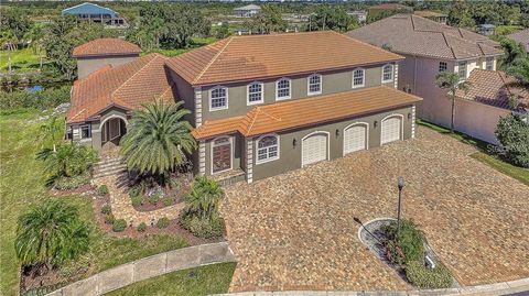 Photo of 531 Treviso Drive, Apollo Beach, FL 33572 (MLS # TB8434116)