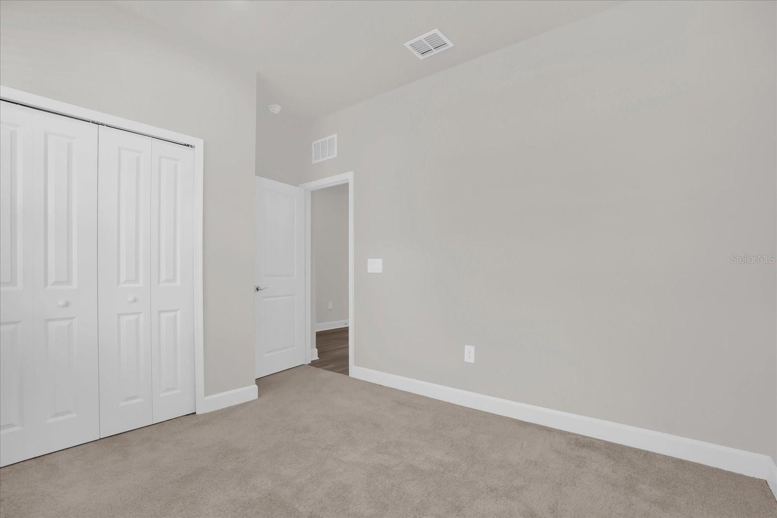 3748 ISLE ROYAL PLACE