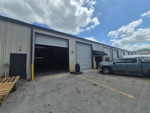 Photo of 1635 Dale Mabry Highway, Lutz, FL 33548 (MLS # TB8499007)