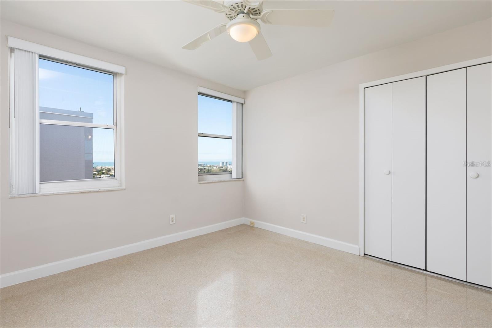 PARADISE ISLAND TOWERS CONDO - Residential Lease