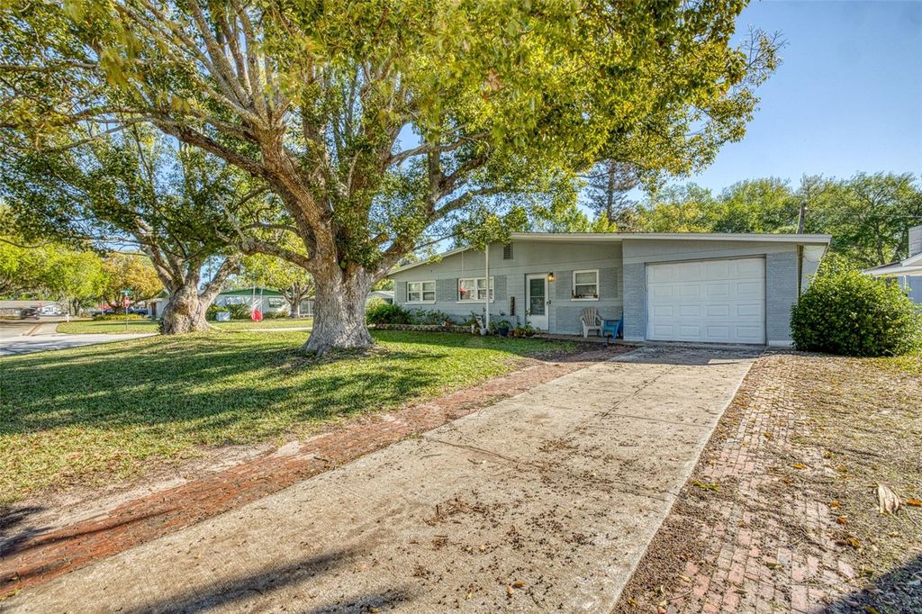 Photo of 2821 Oak Lea Drive, South Daytona, FL 32119 (MLS # NS1087691)
