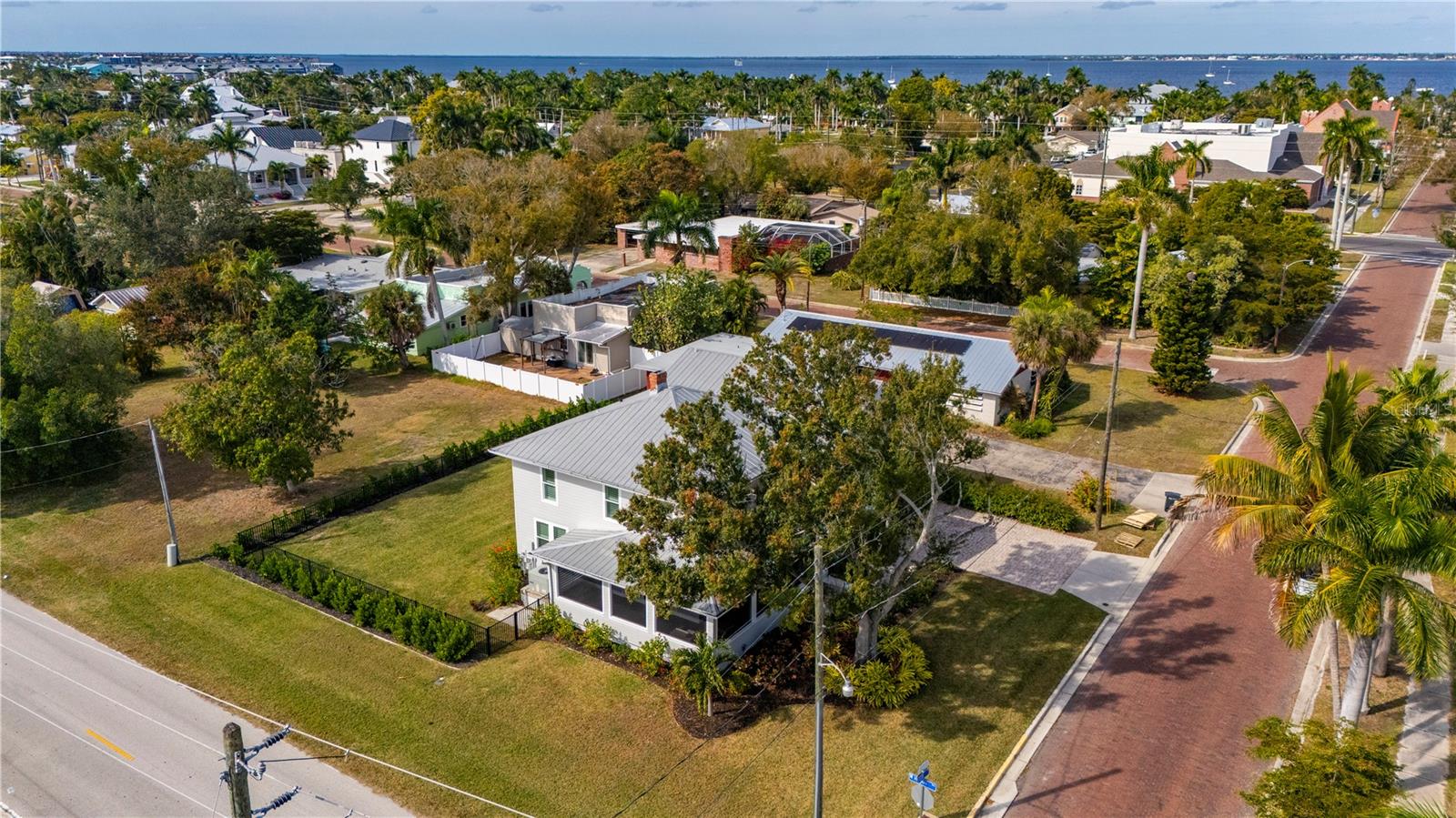 PUNTA GORDA - Residential