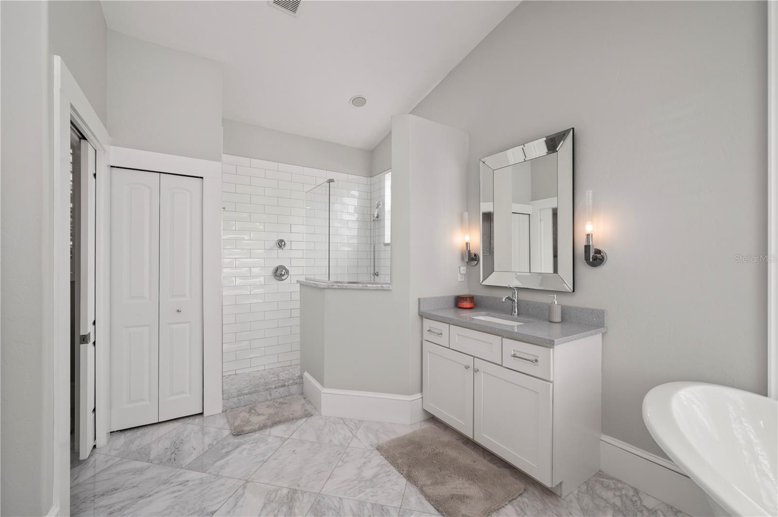 PUNTA GORDA - Residential