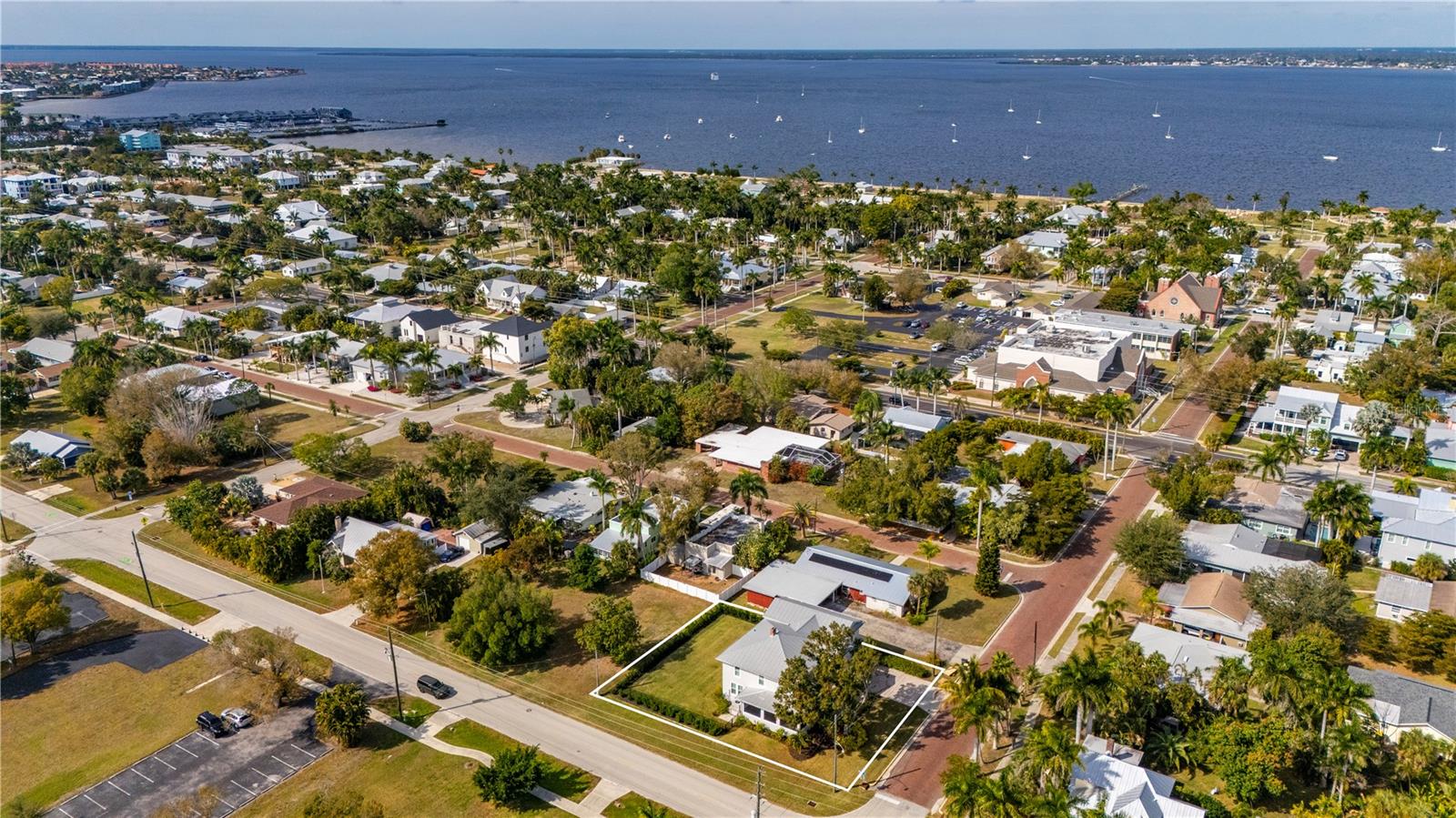 PUNTA GORDA - Residential