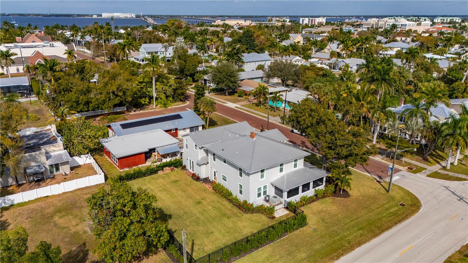 PUNTA GORDA - Residential