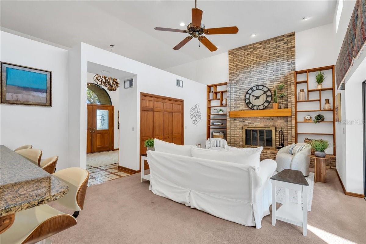 RIVERVIEW LANDINGS - Residential