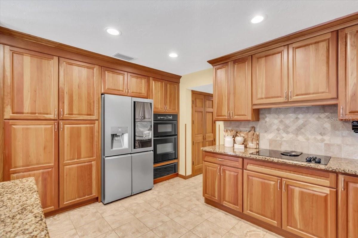 RIVERVIEW LANDINGS - Residential