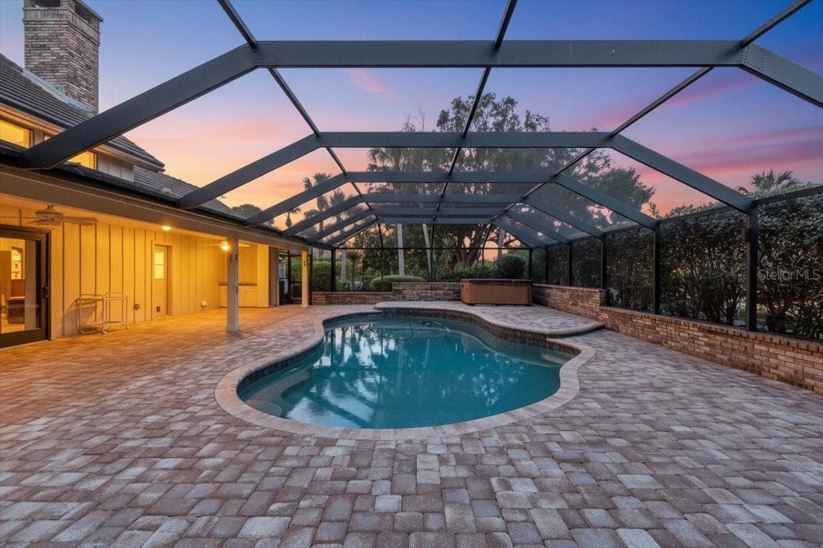 RIVERVIEW LANDINGS - Residential