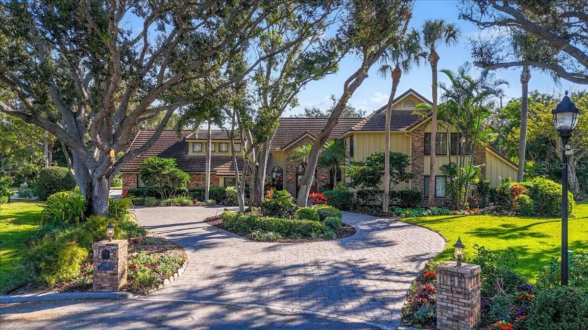 RIVERVIEW LANDINGS - Residential