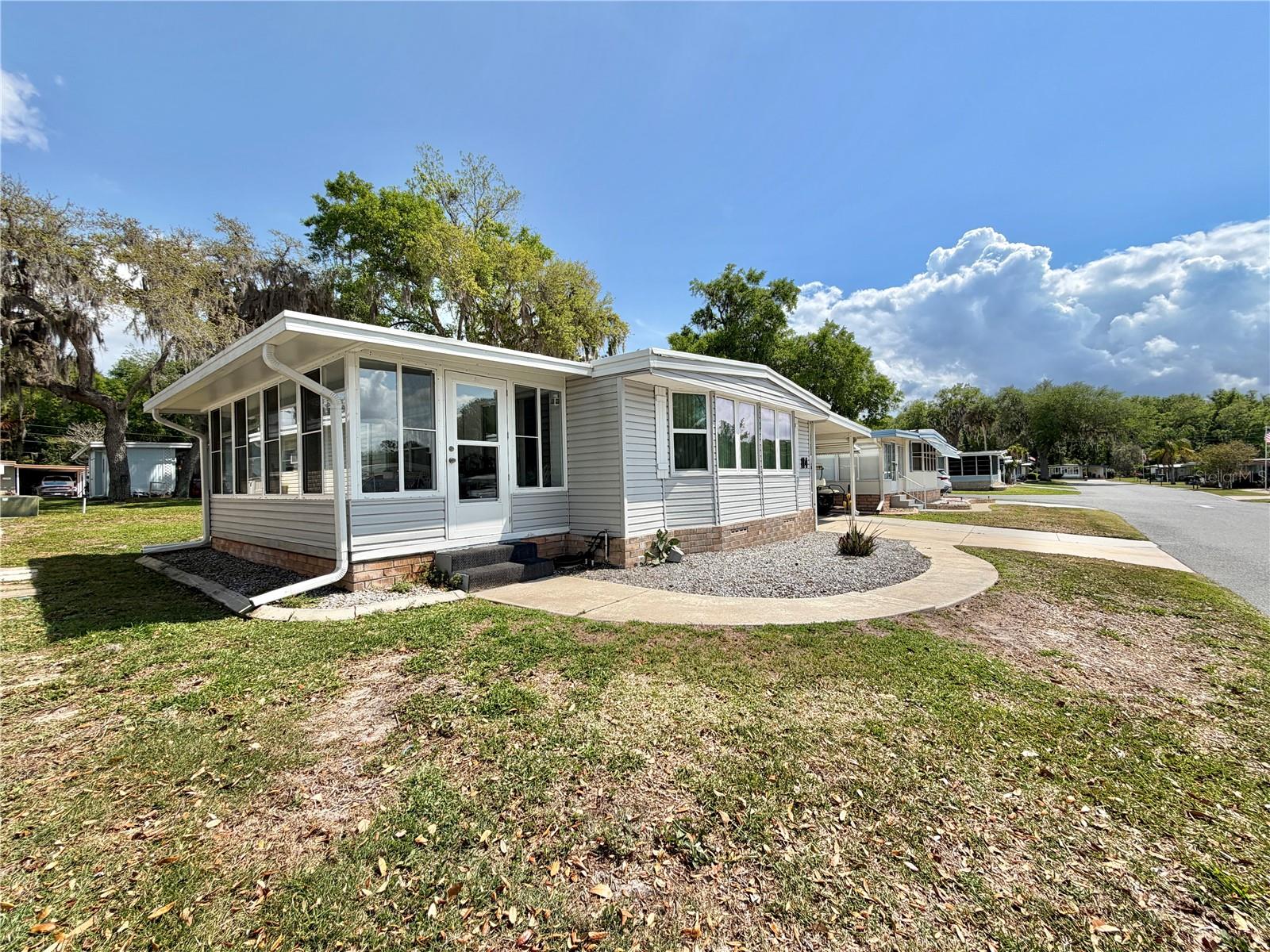 HAWTHORNE AT LEESBURG A COOP - Residential