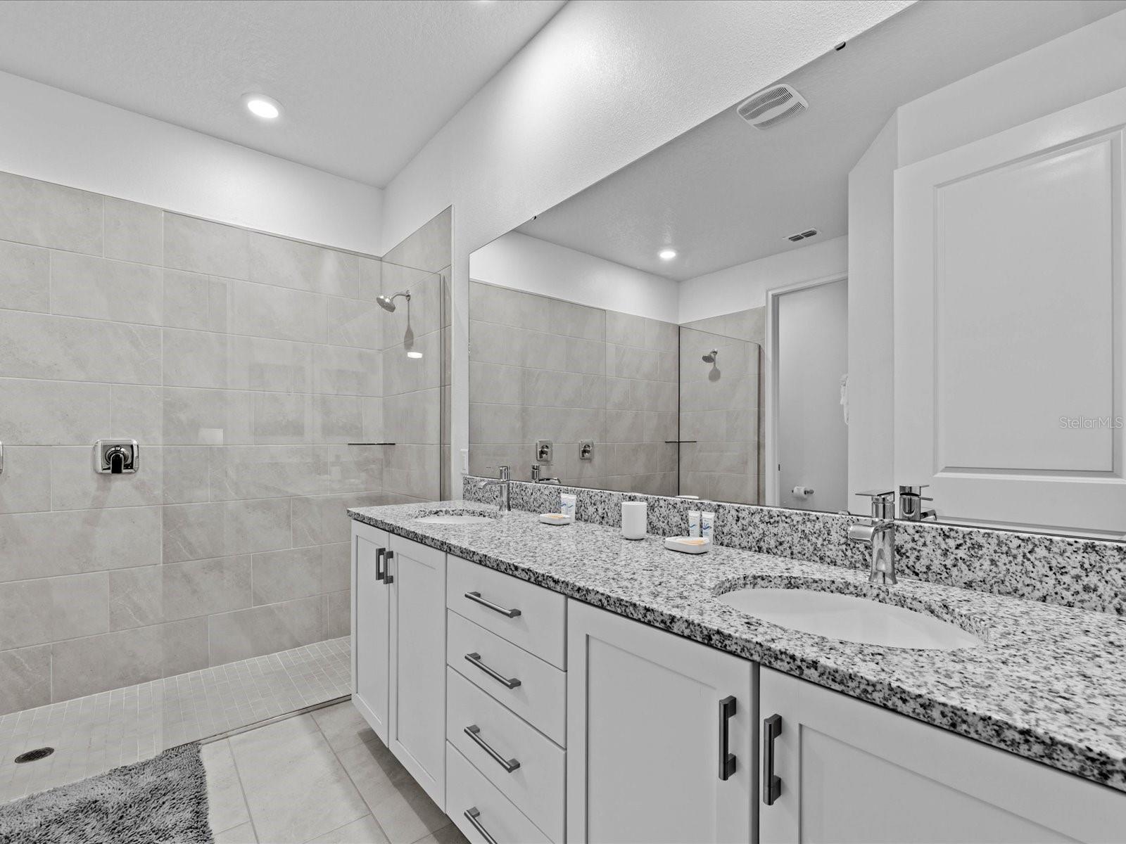 REUNION WEST VILLAGE 3A - Residential