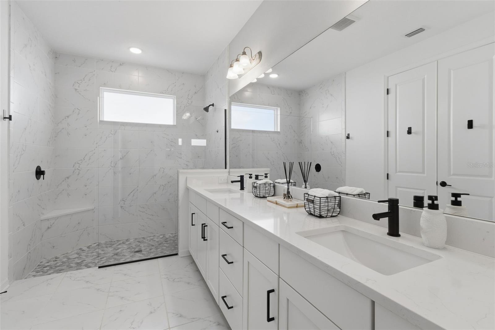 OASIS/WEST VLGS PH 2 - Residential