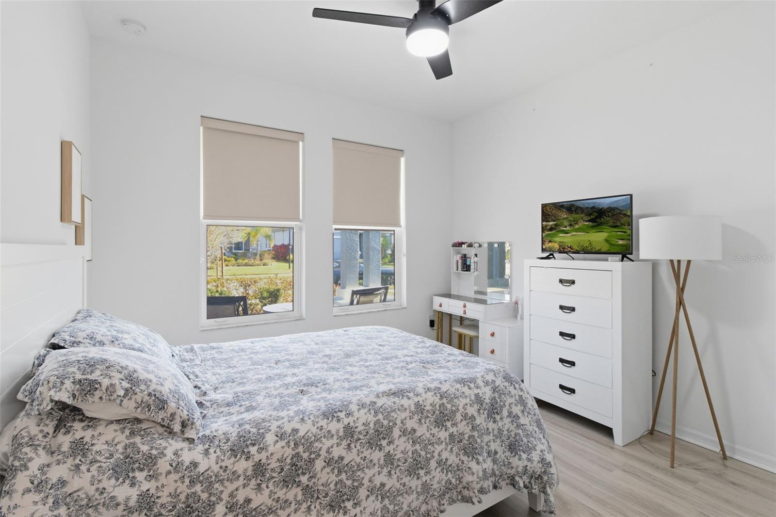 OASIS/WEST VLGS PH 2 - Residential