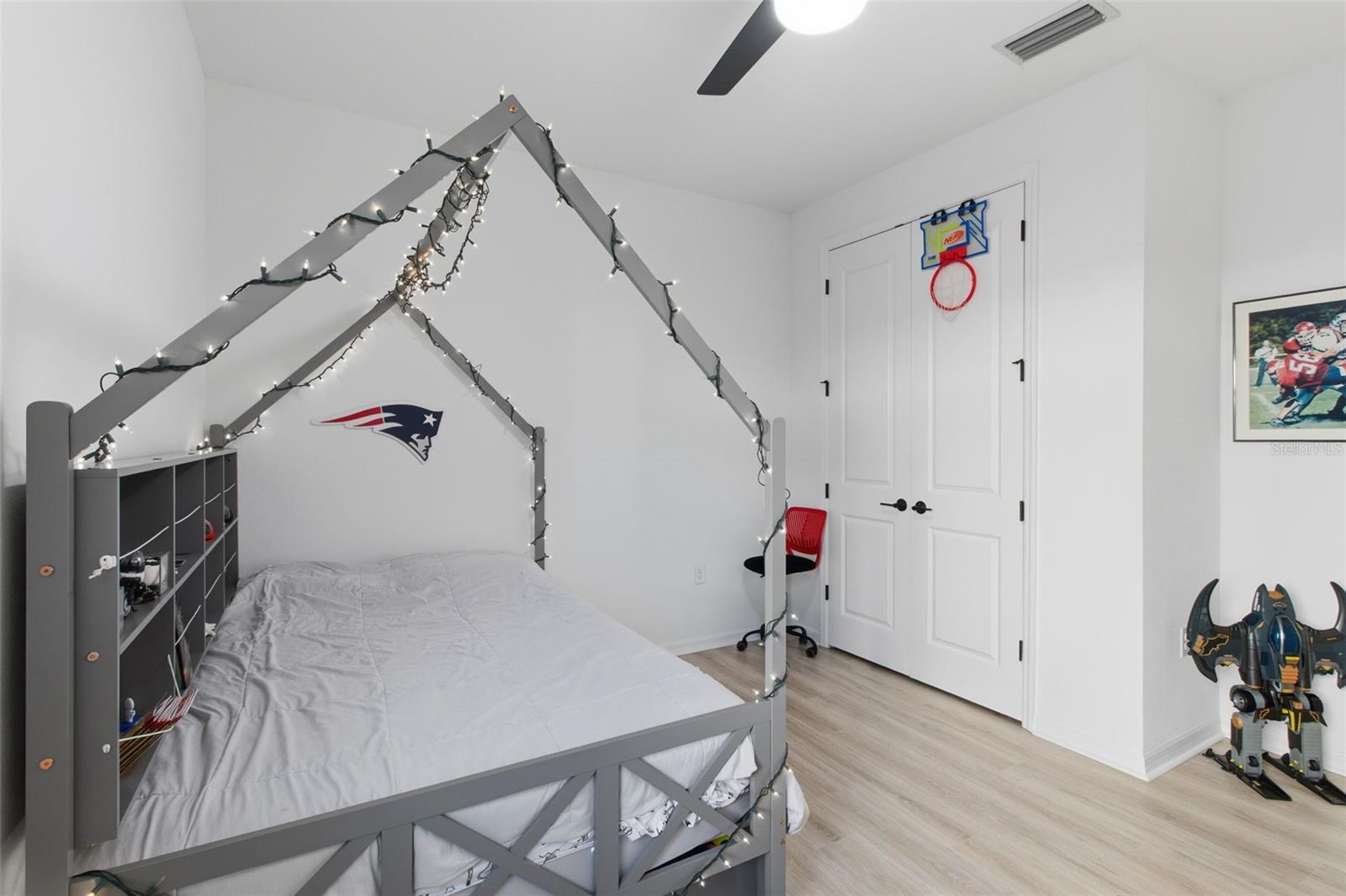 OASIS/WEST VLGS PH 2 - Residential