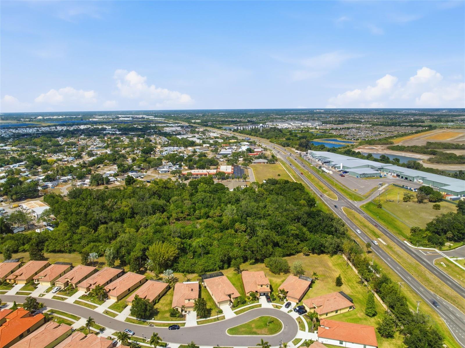 SOUTHSHORE FALLS PHASE 1 - Residential