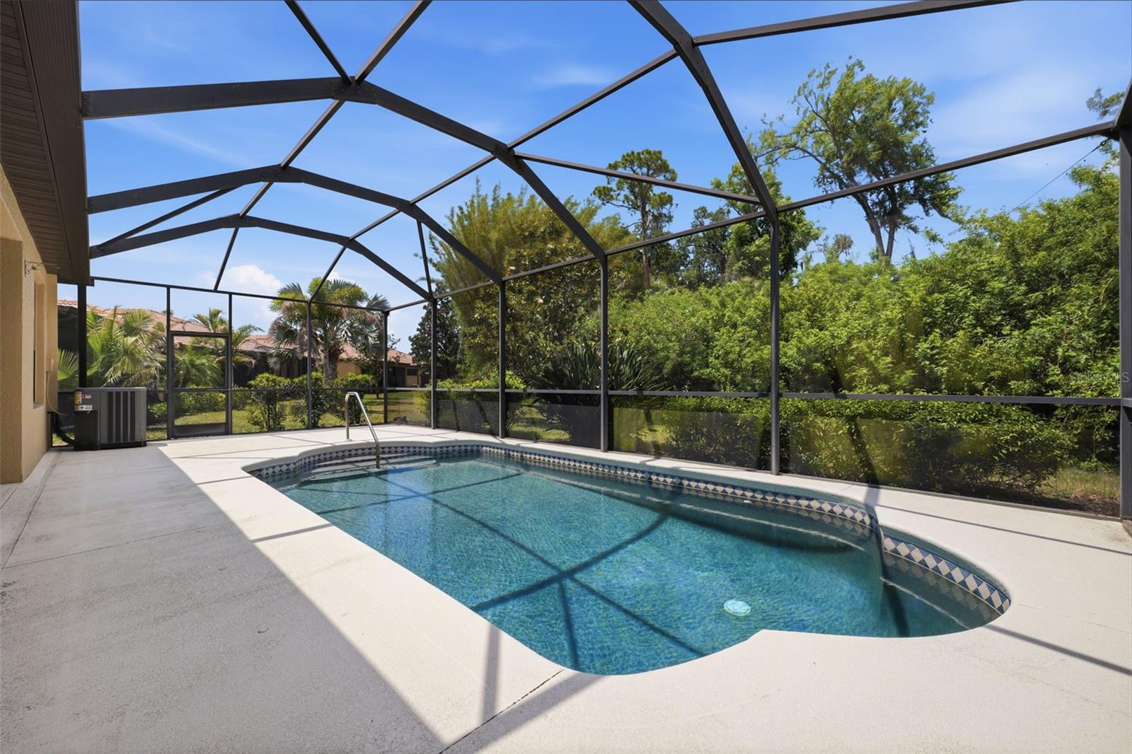 SOUTHSHORE FALLS PHASE 1 - Residential