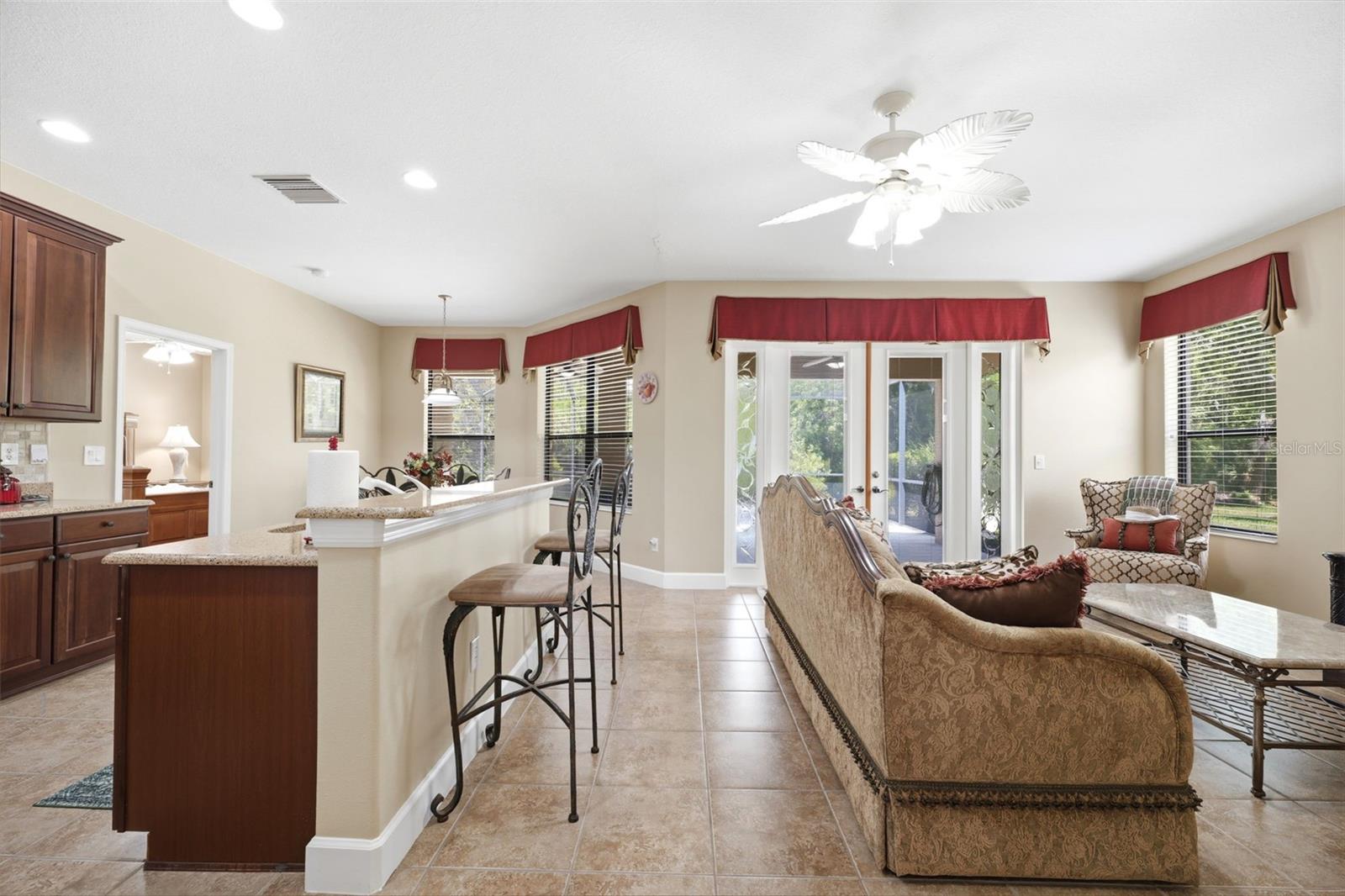 SOUTHSHORE FALLS PHASE 1 - Residential