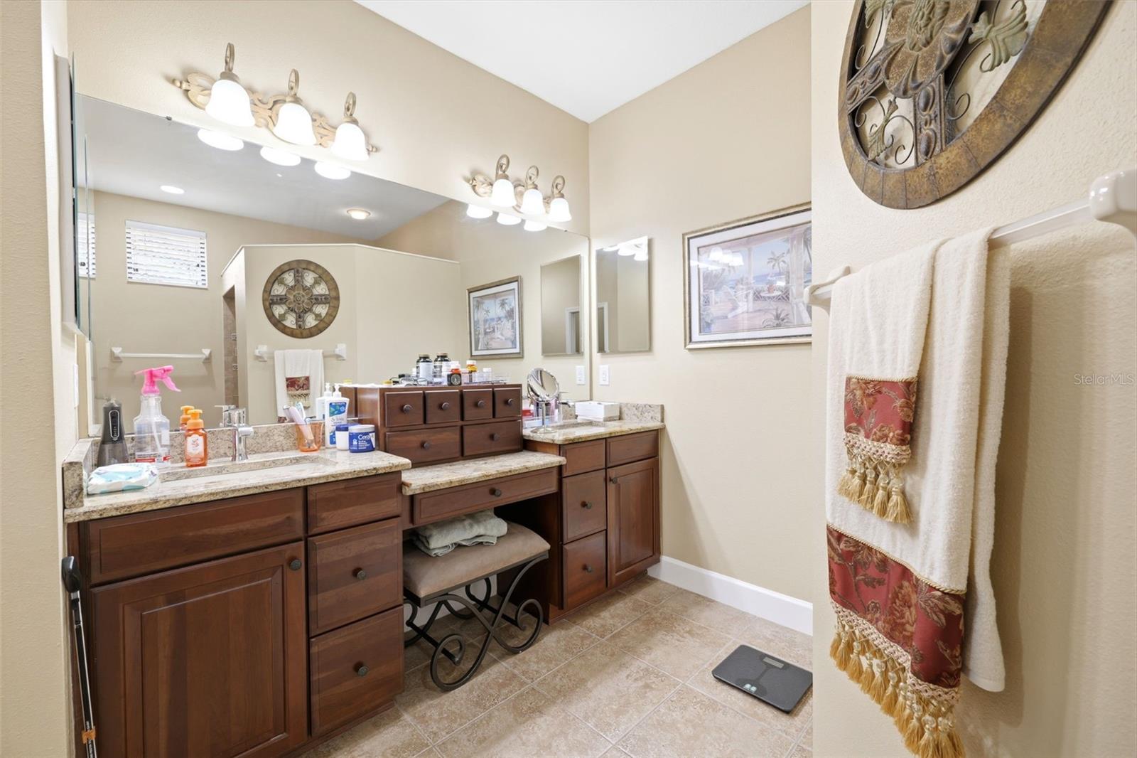 SOUTHSHORE FALLS PHASE 1 - Residential