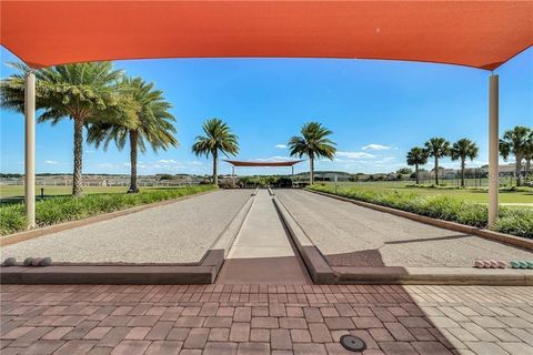 Tiny photo for 146 Bayou Bend Road, Groveland, FL 34736 (MLS # G5111943)