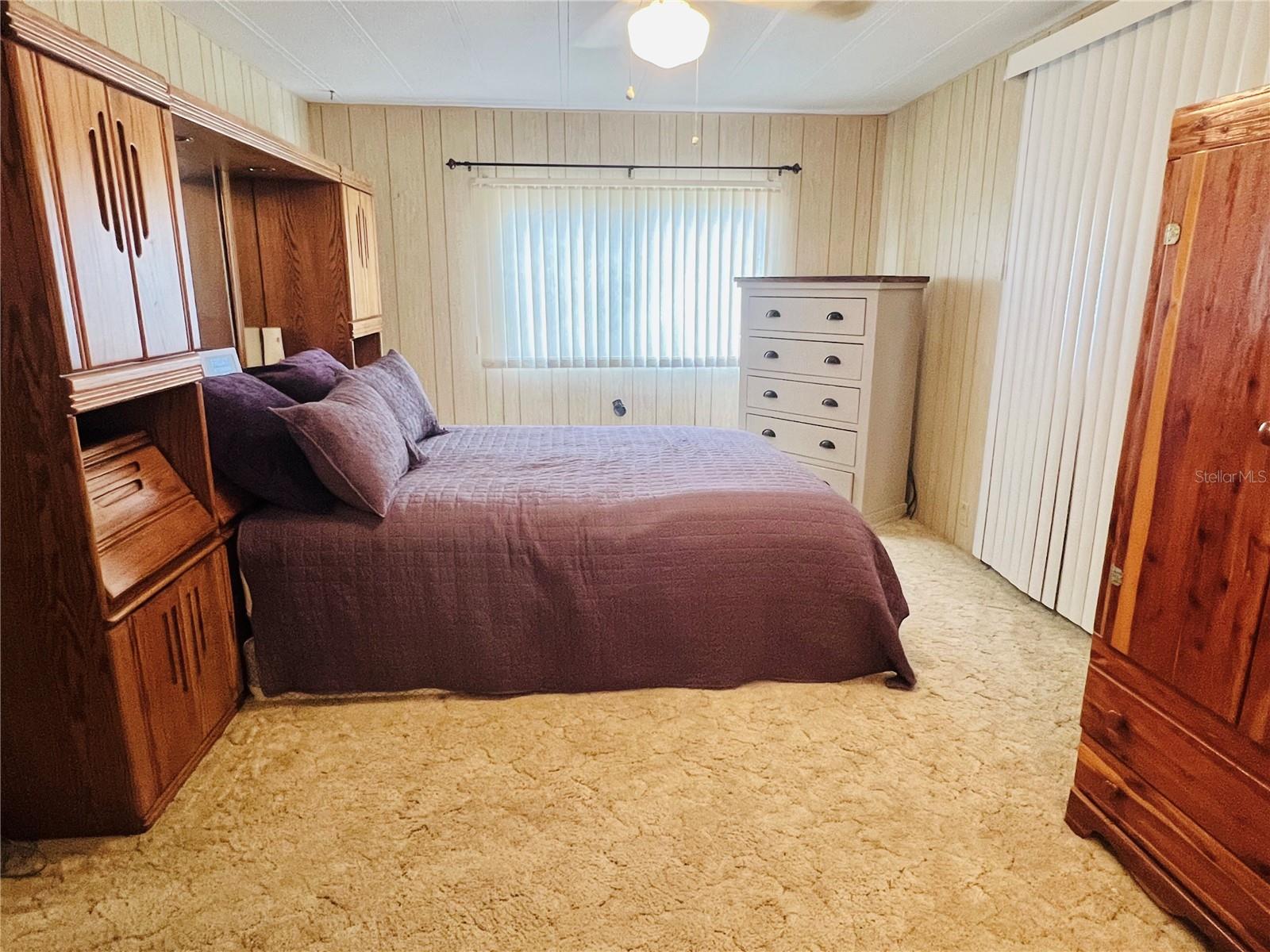 VENETIAN ESTATES - Residential