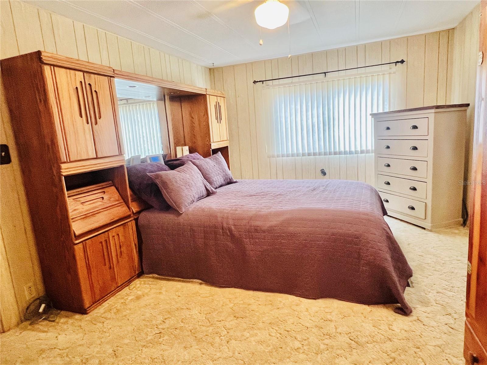 VENETIAN ESTATES - Residential