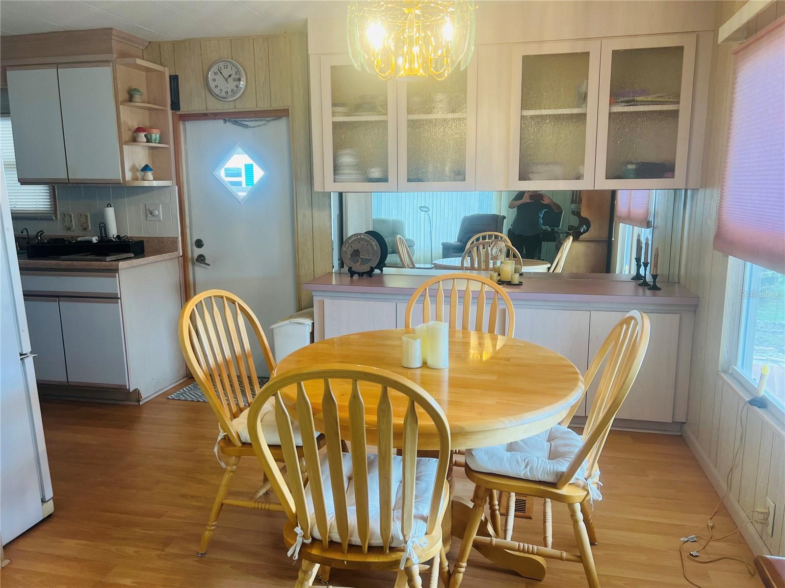 VENETIAN ESTATES - Residential