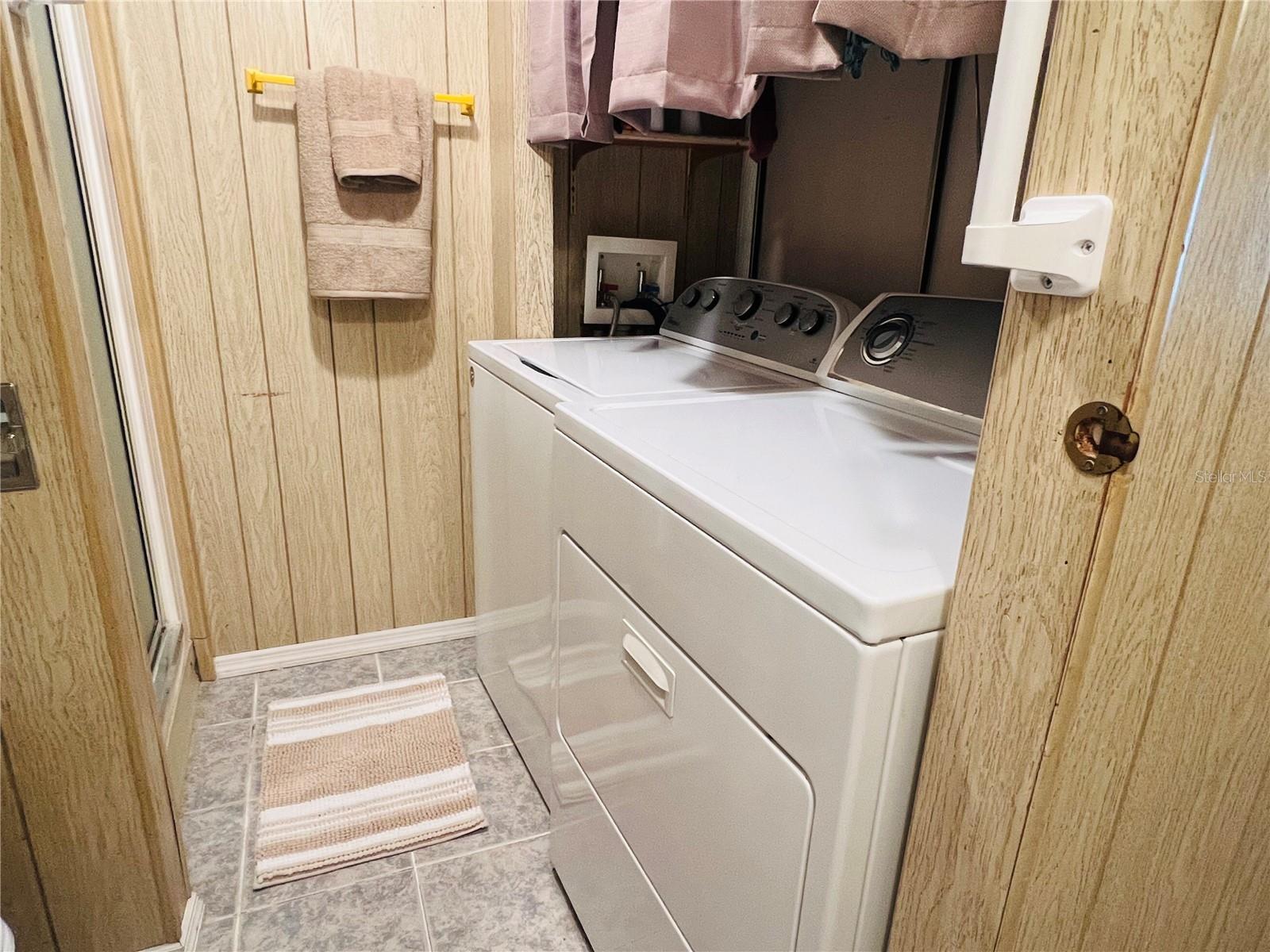 VENETIAN ESTATES - Residential