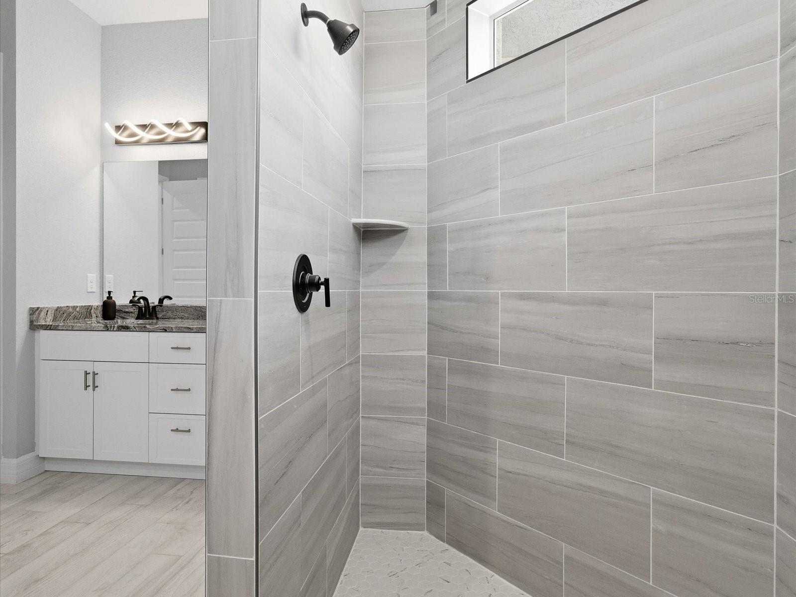 ROTONDA WEST-PINE VLY - Residential