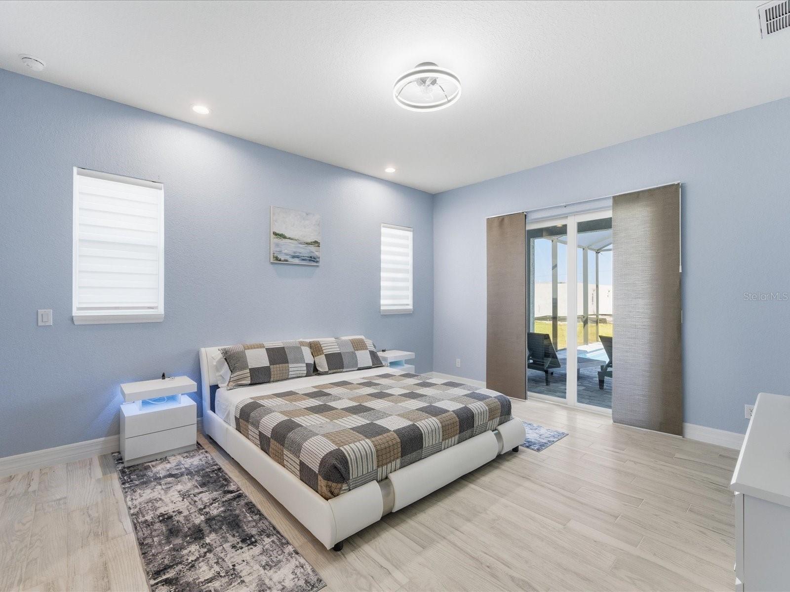 ROTONDA WEST-PINE VLY - Residential