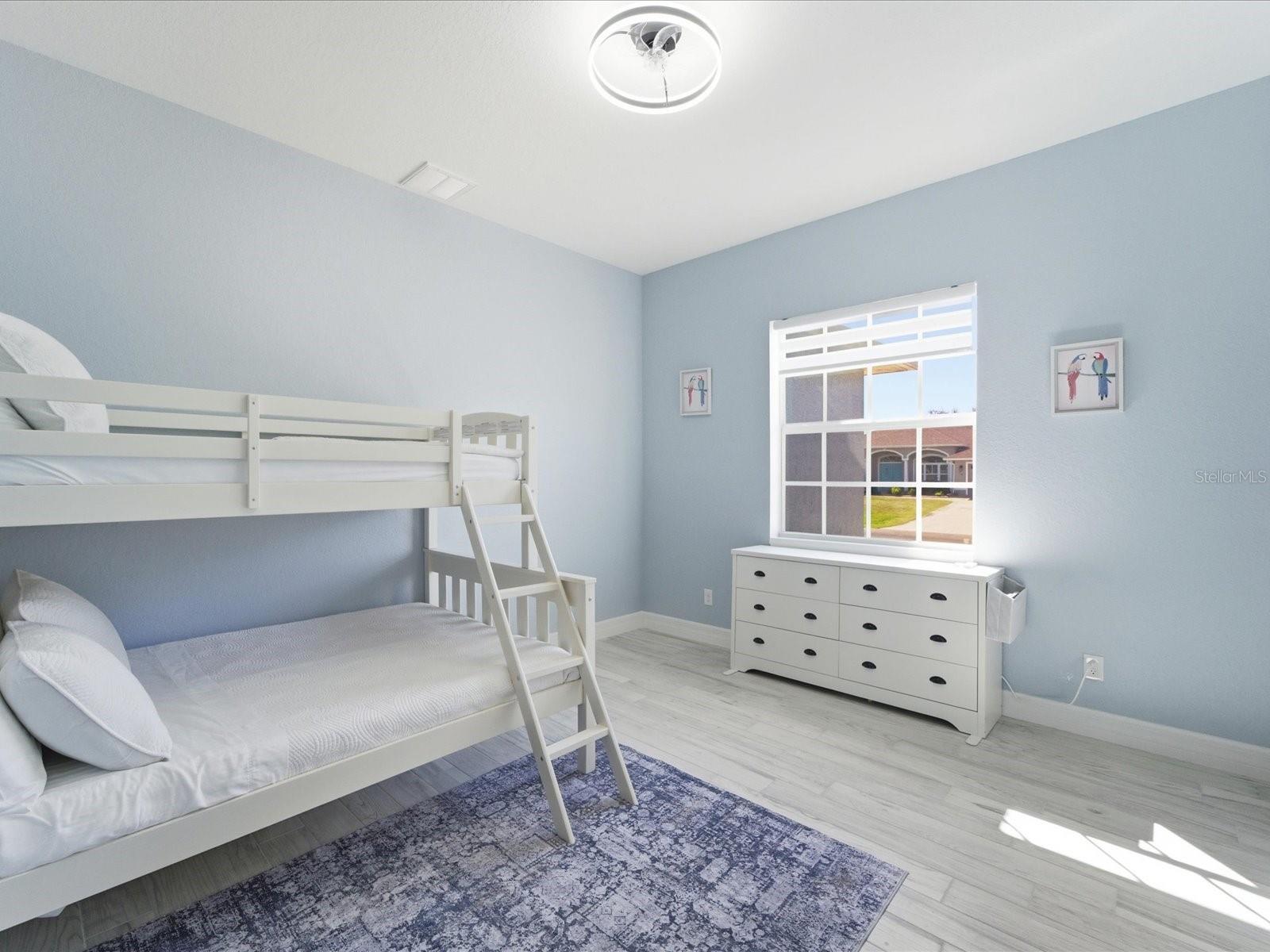 ROTONDA WEST-PINE VLY - Residential