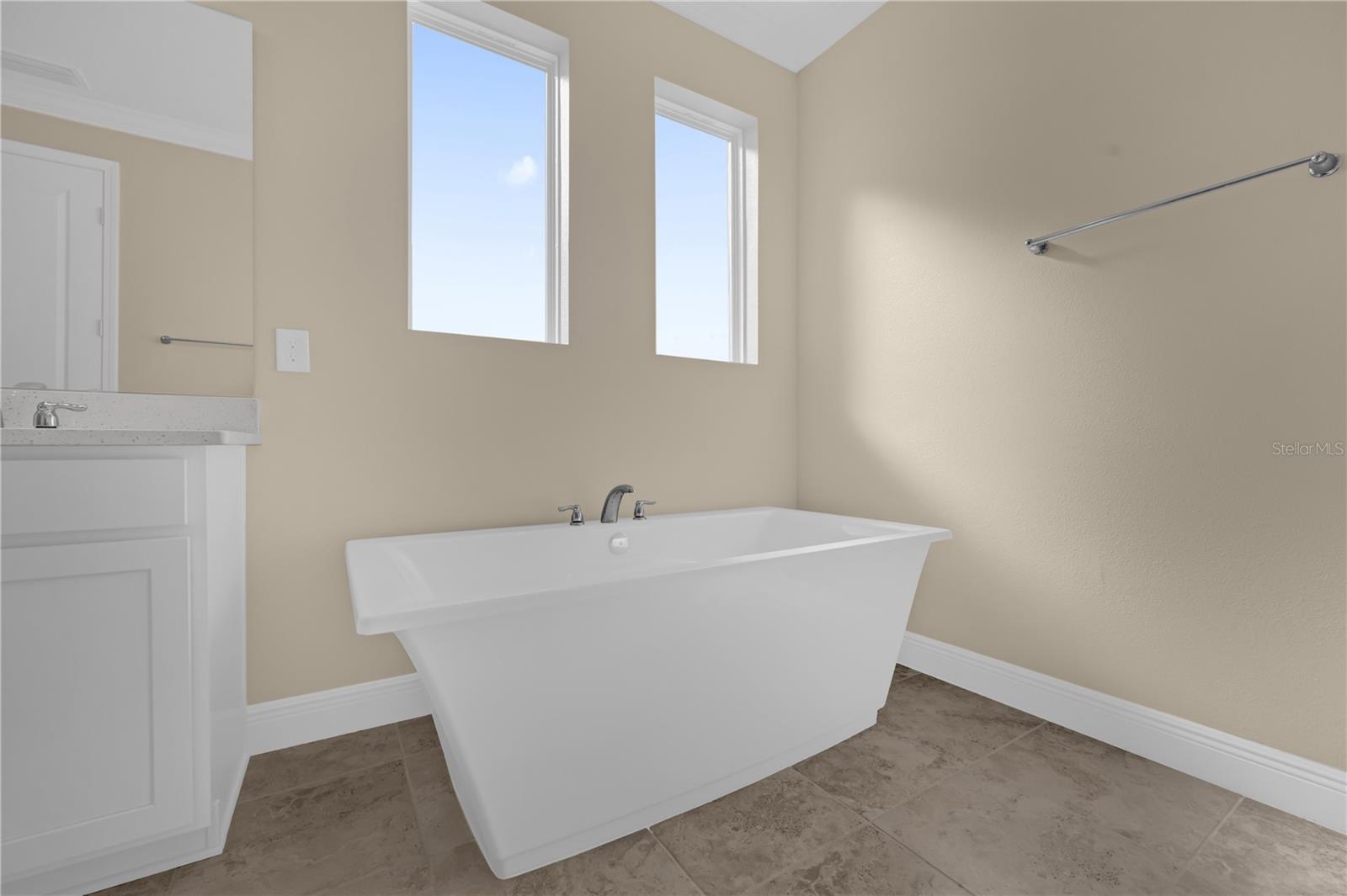 VILLAGES/MINNEOLA HILLS PH 3 - Residential Lease