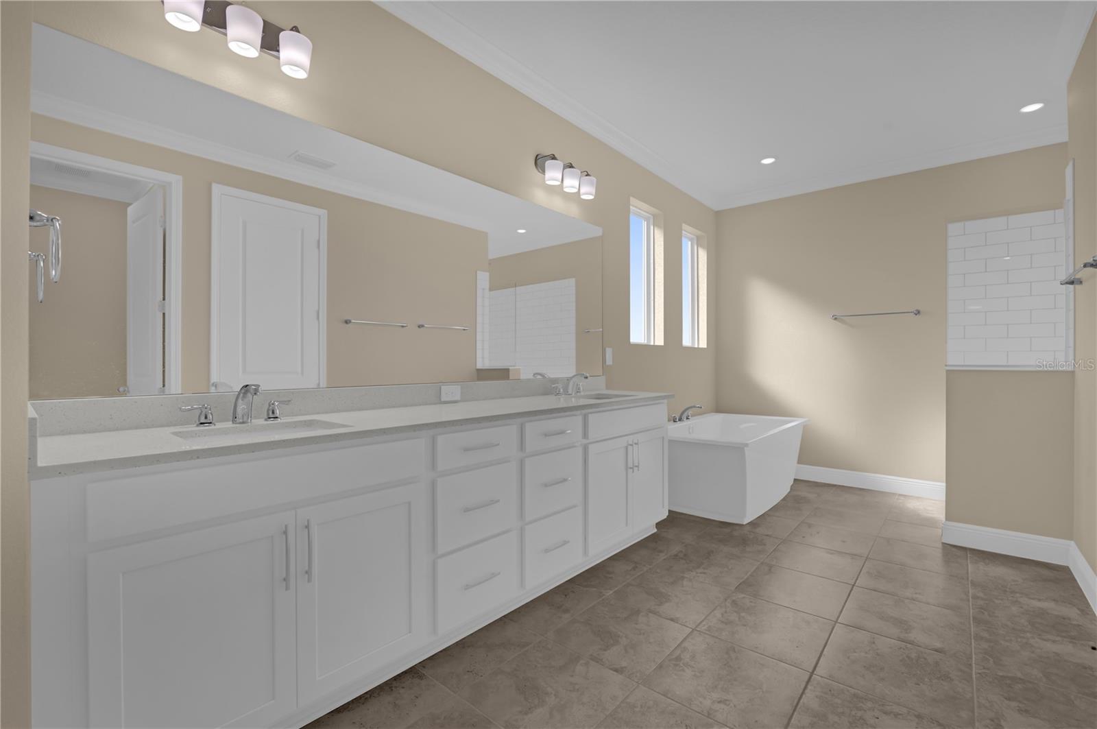 VILLAGES/MINNEOLA HILLS PH 3 - Residential Lease