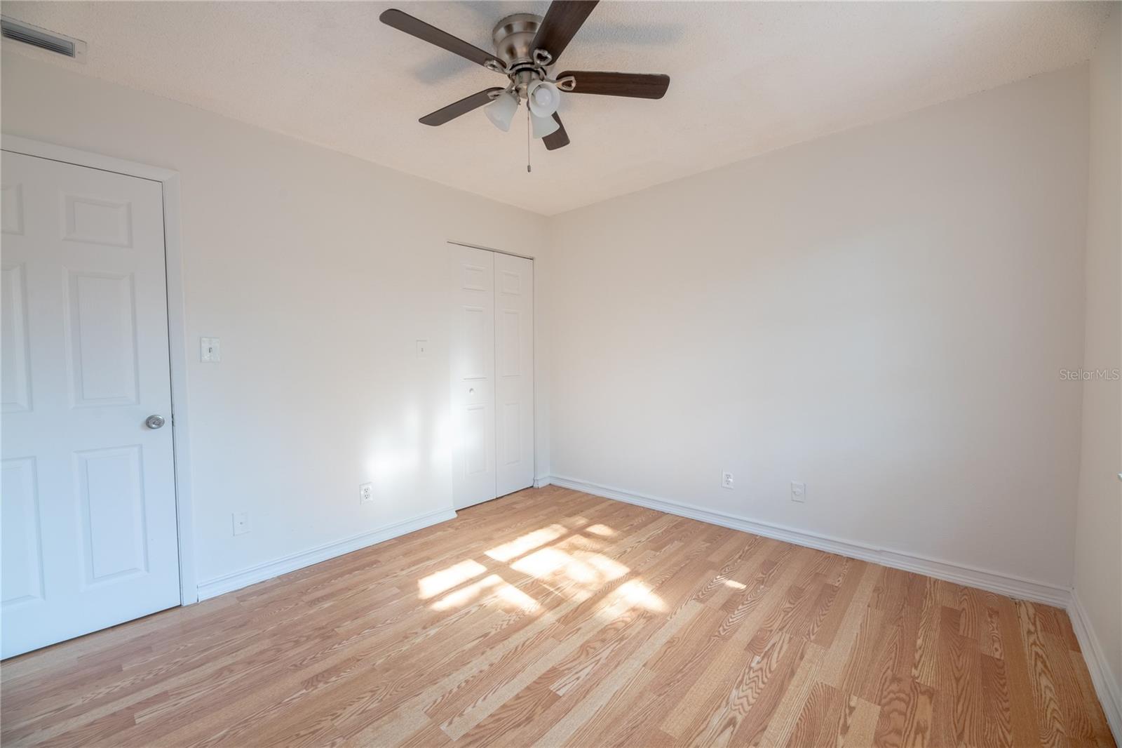 FAIRWAY OAKS - Residential